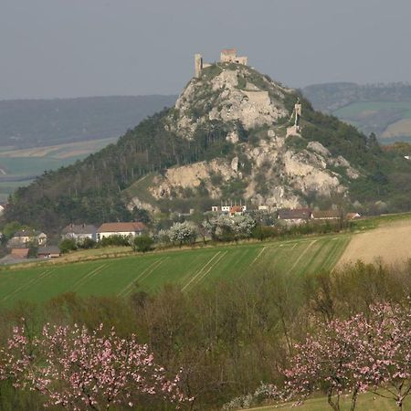 Haus Resi Daire Staatz Dış mekan fotoğraf