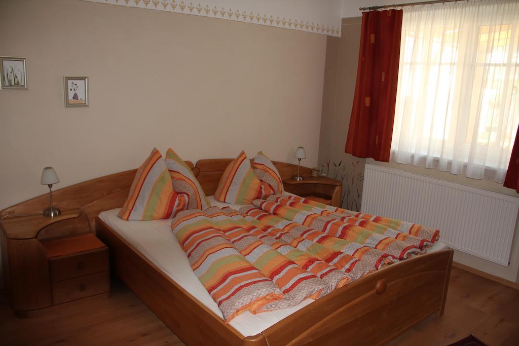 Haus Resi Daire Staatz Oda fotoğraf